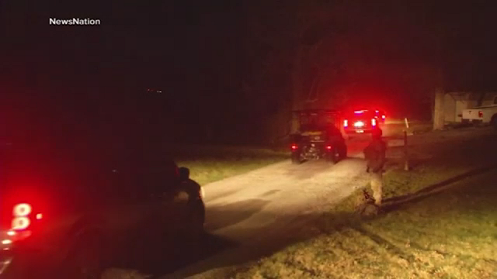 Kentucky Black Hawk helicopter crash | 'It's sad': Fayetteville veterans mourn the lives lost in Black Hawk helicopter crash - Vimarsana News