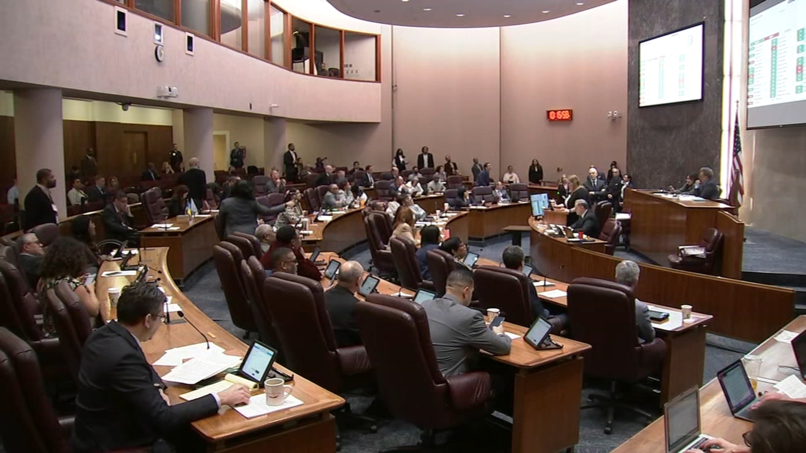 Chicago City Council meeting: Aldermen shake off rubber-stamp reputation, declare independence - Vimarsana News