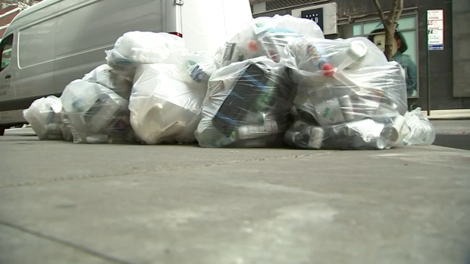New trash rule to go into effect as city hopes to eliminate rat problem - Vimarsana News