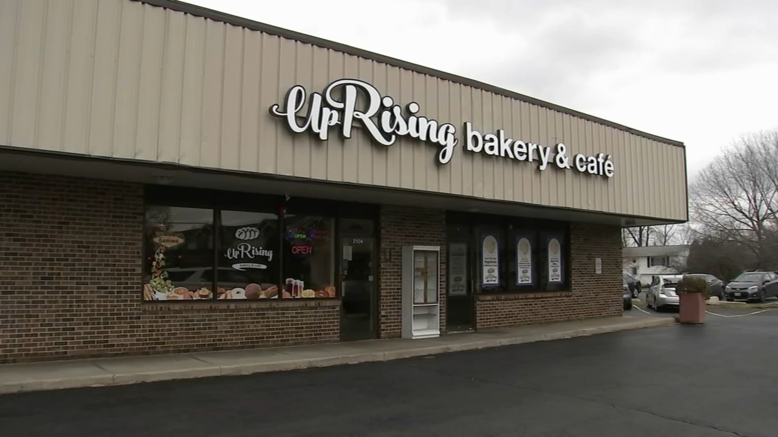Uprising Bakery in Lake in the Hills to stay open after planned drag