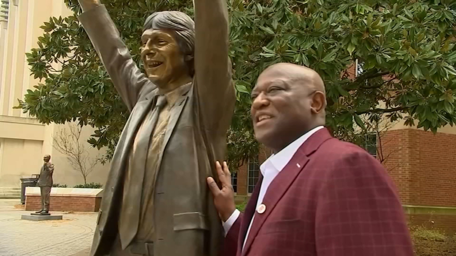 A champion to remember forever Valvano to be inducted into Naismith Basketball Hall of Fame