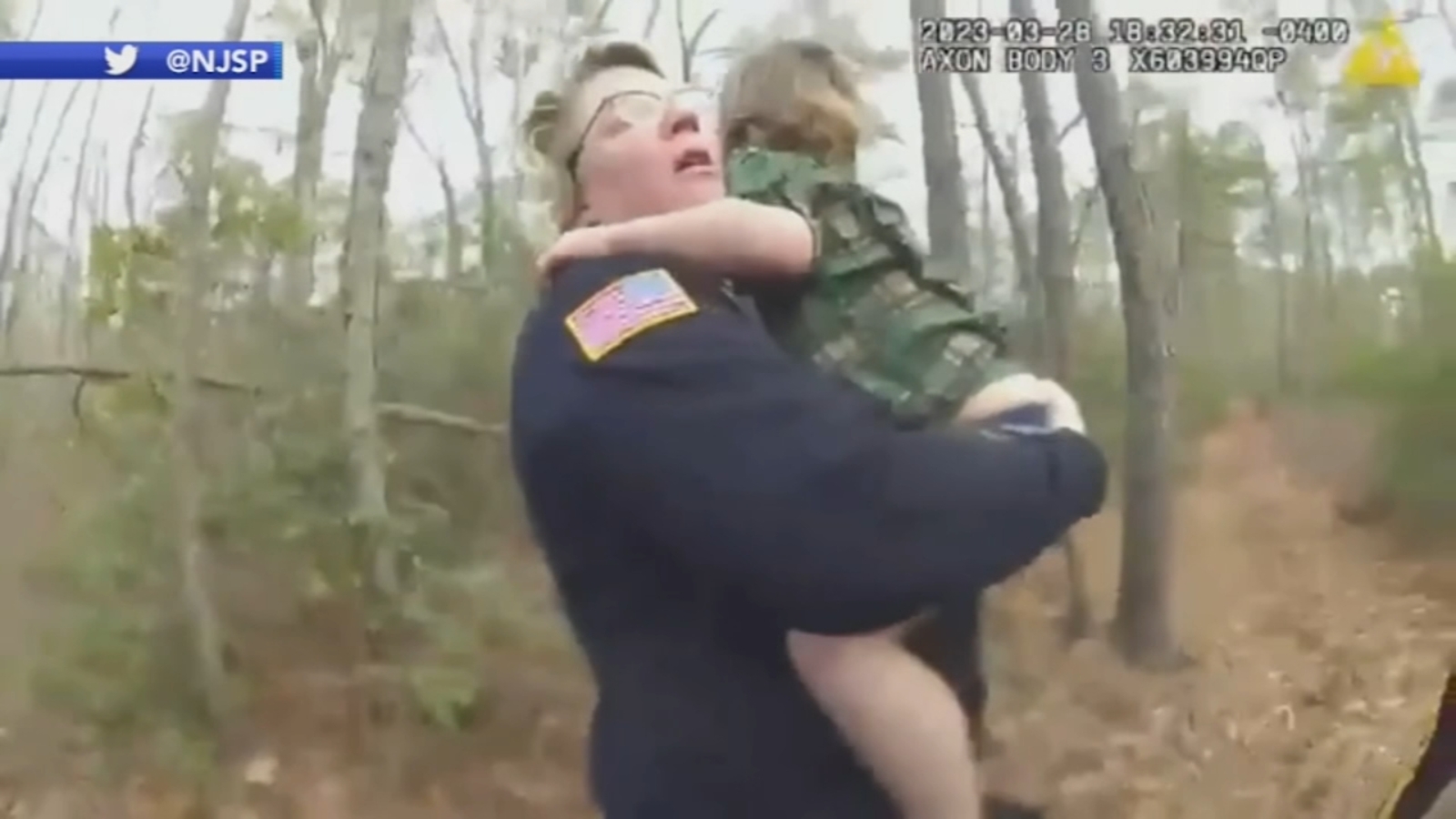 New Jersey family thanks troopers who rescued 4-year-old son lost in woods - Vimarsana News