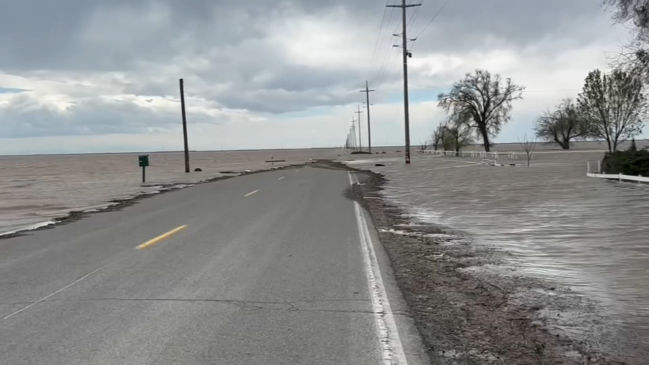 Corcoran to begin emergency raising of levee to protect city