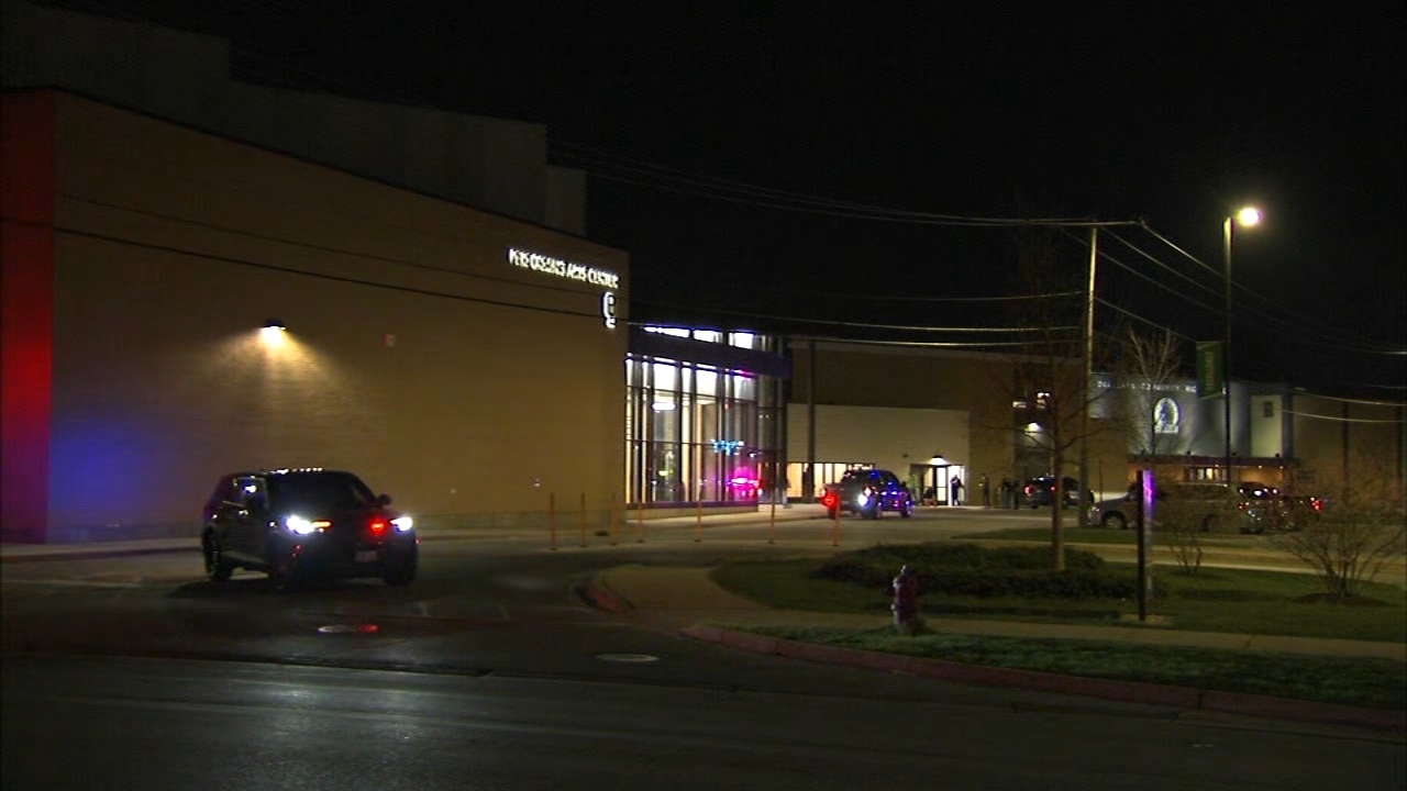 Oak Lawn high school evacuated after threat
