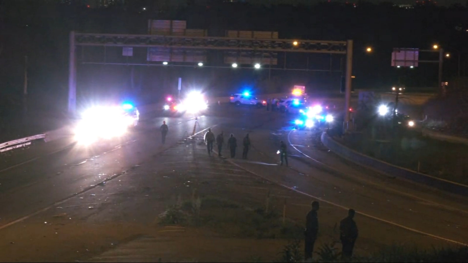 4 die in two-car crash on I-76 Westbound in Philadelphia; 1 arrested for driving under the influence: Police - Vimarsana News