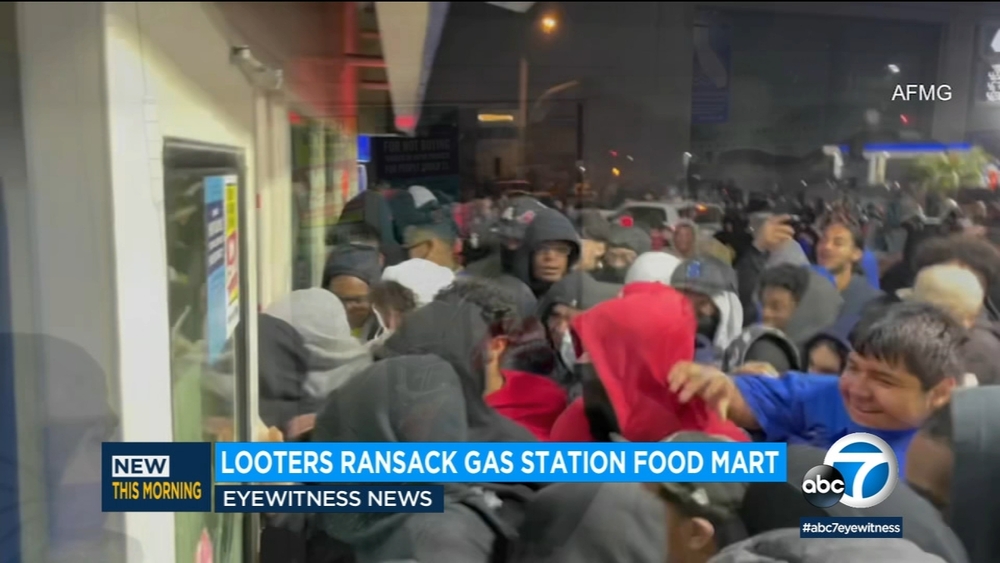 Wild video shows large mob ransacking Arco gas station in Compton