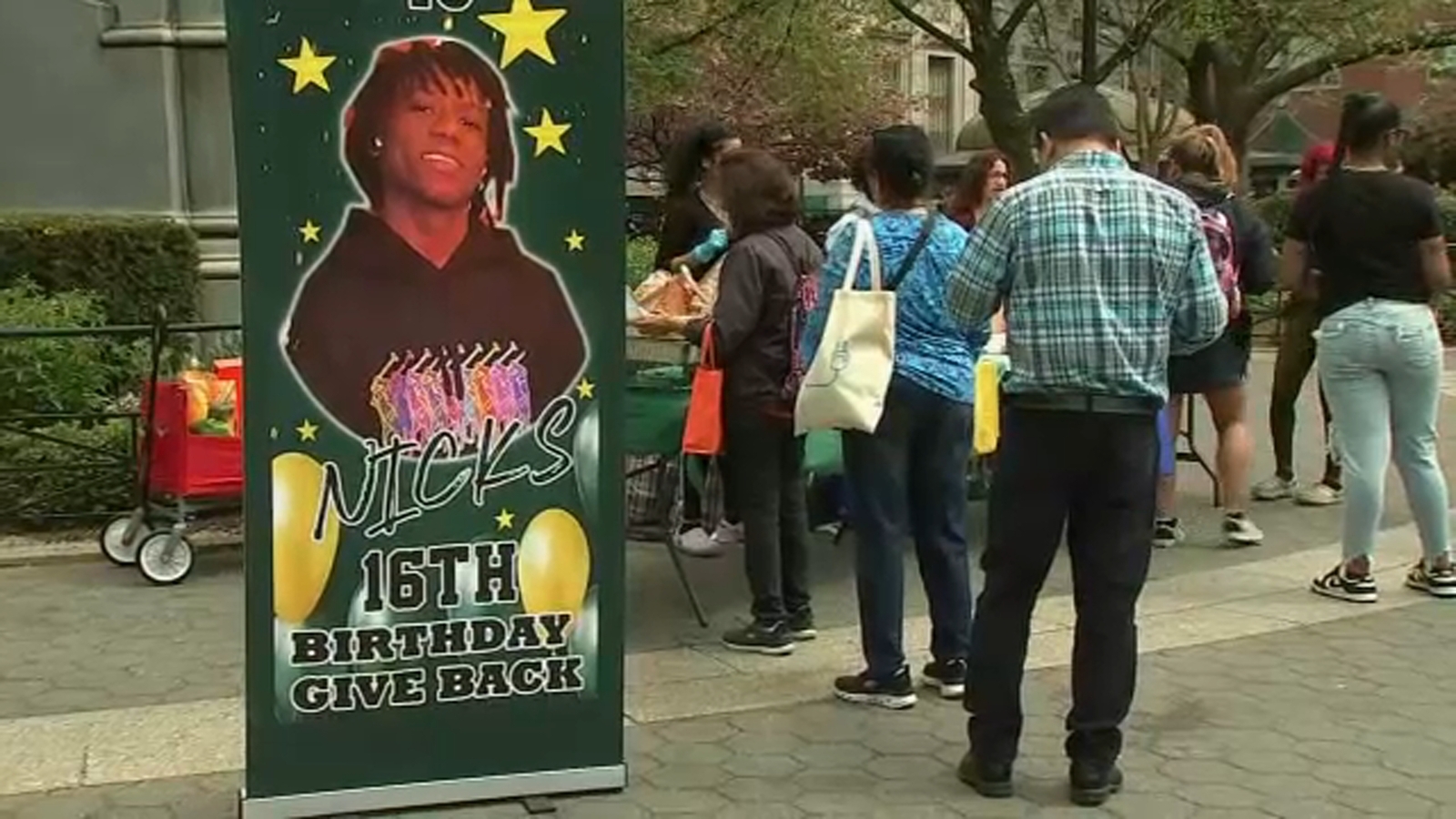 Be Kind: NYC teen spends 16th birthday giving food, care packages to those in need - Vimarsana News