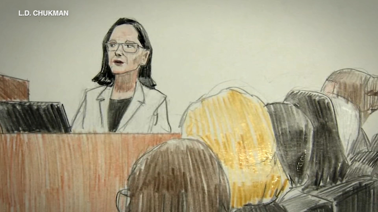 Former ComEd CEO returns to stand in bribery case