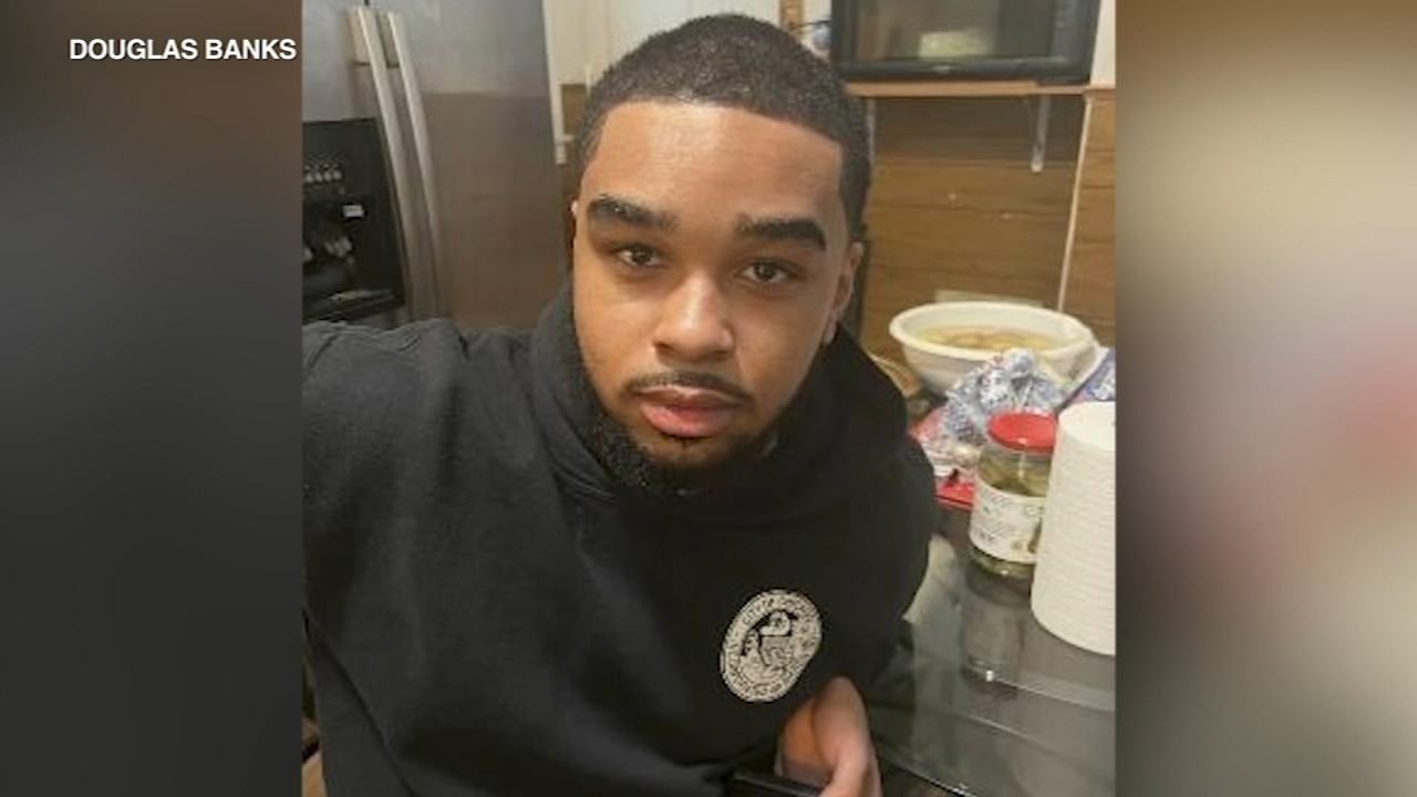 Man killed fleeing attempted carjacking in Bronzeville ID'd