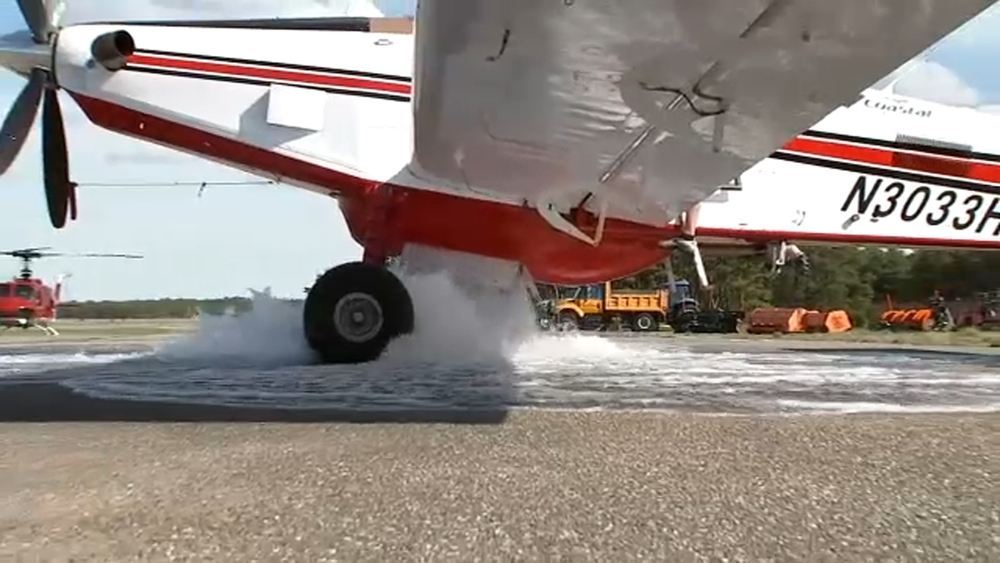 Helicopter team helps extinguish New Jersey wildfires