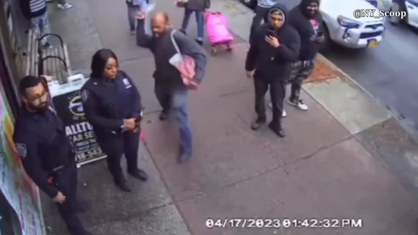 NYC crime: Man arrested after hitting NYPD officer in head with bottle in Kingsbridge - Vimarsana News
