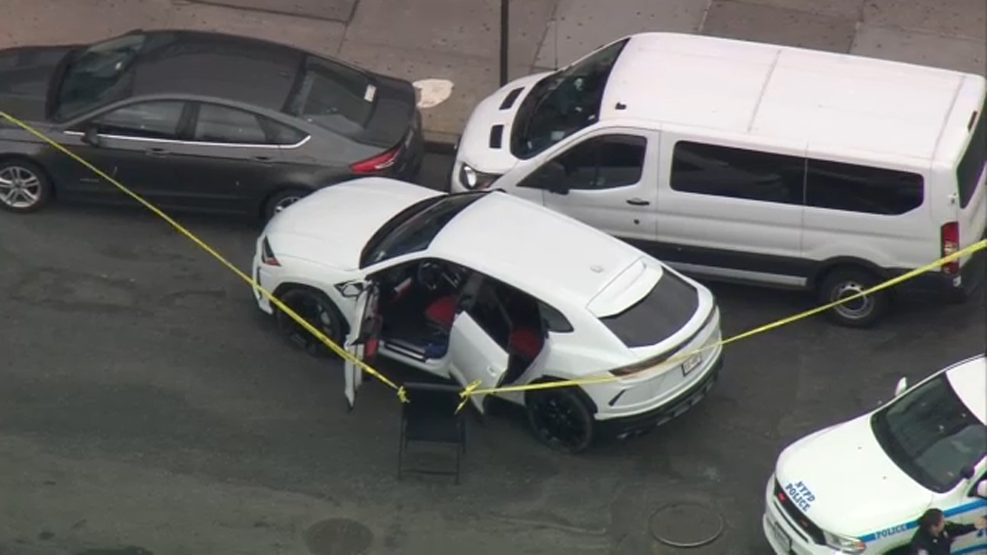 Suspects in Lamborghini lead police on chase in Queens