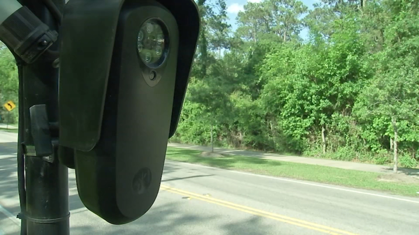 Houston crime More area police departments adopting license plate