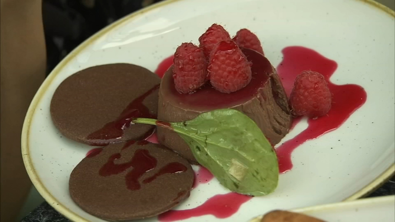 Top 6 From date night to brunch, check out these pretty patios in