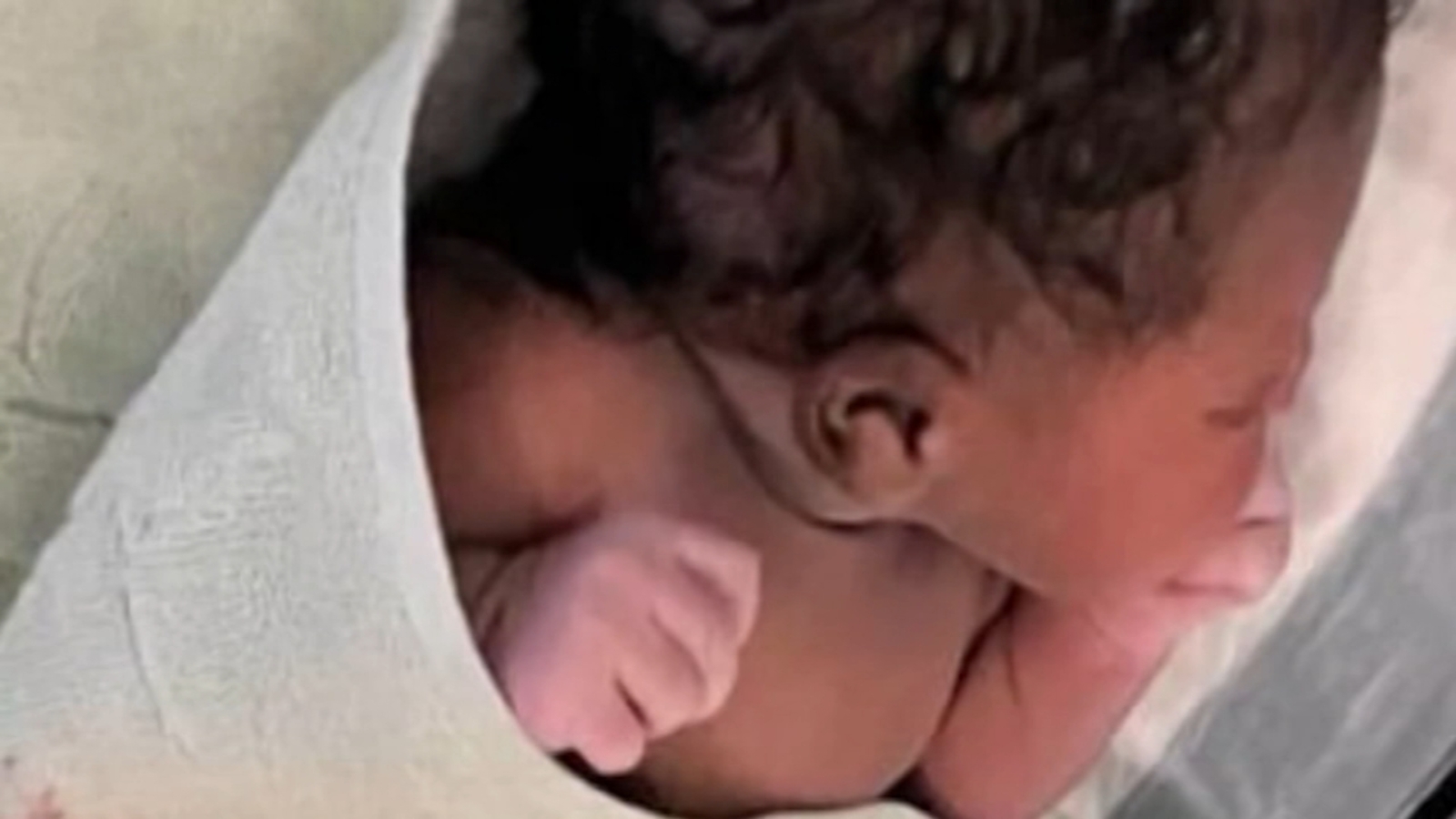 Mila Jackson's parents get baby back from Child Protective Services after jaundice treatment dispute in DeSoto, Texas - Vimarsana News