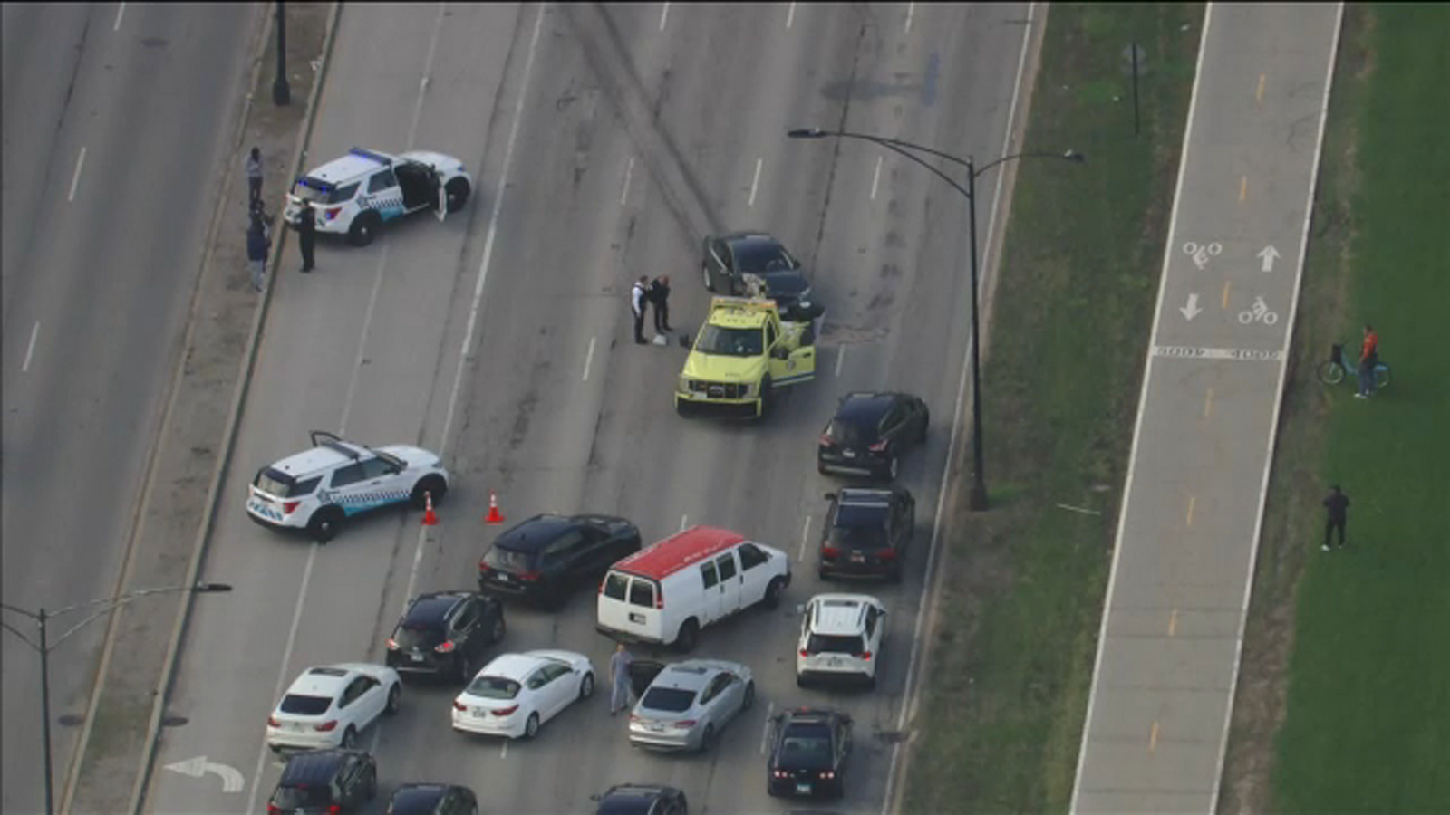 DuSable Lake Shore Drive accident today: N. Lake Shore Drive closure near Jackson Drive after serious car crash in Chicago Loop - Vimarsana News