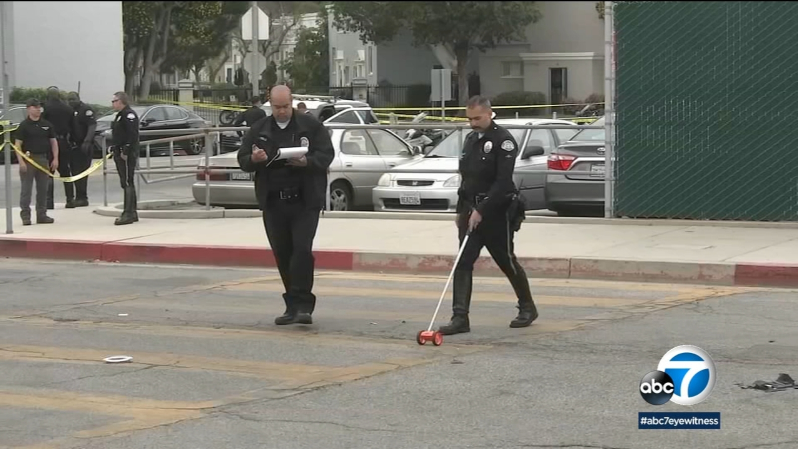 LA crash: Driver had medical emergency in Mid-Wilshire crash that killed mother, injured her child, LAPD says - Vimarsana News
