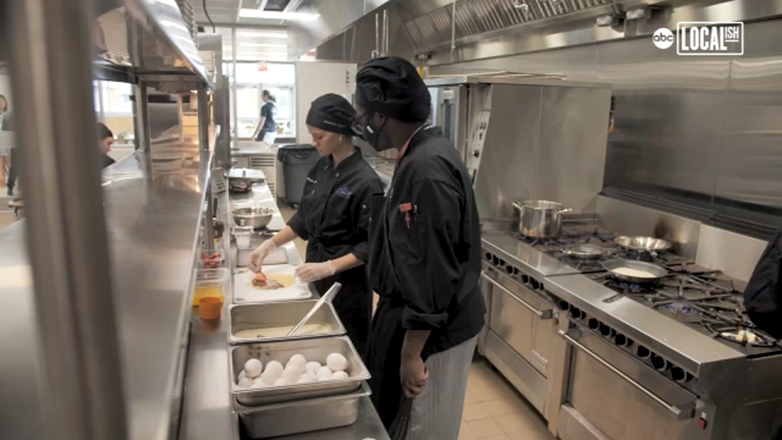 Katy ISD culinary students get hands-on experience at Old Town Bistro - Vimarsana News