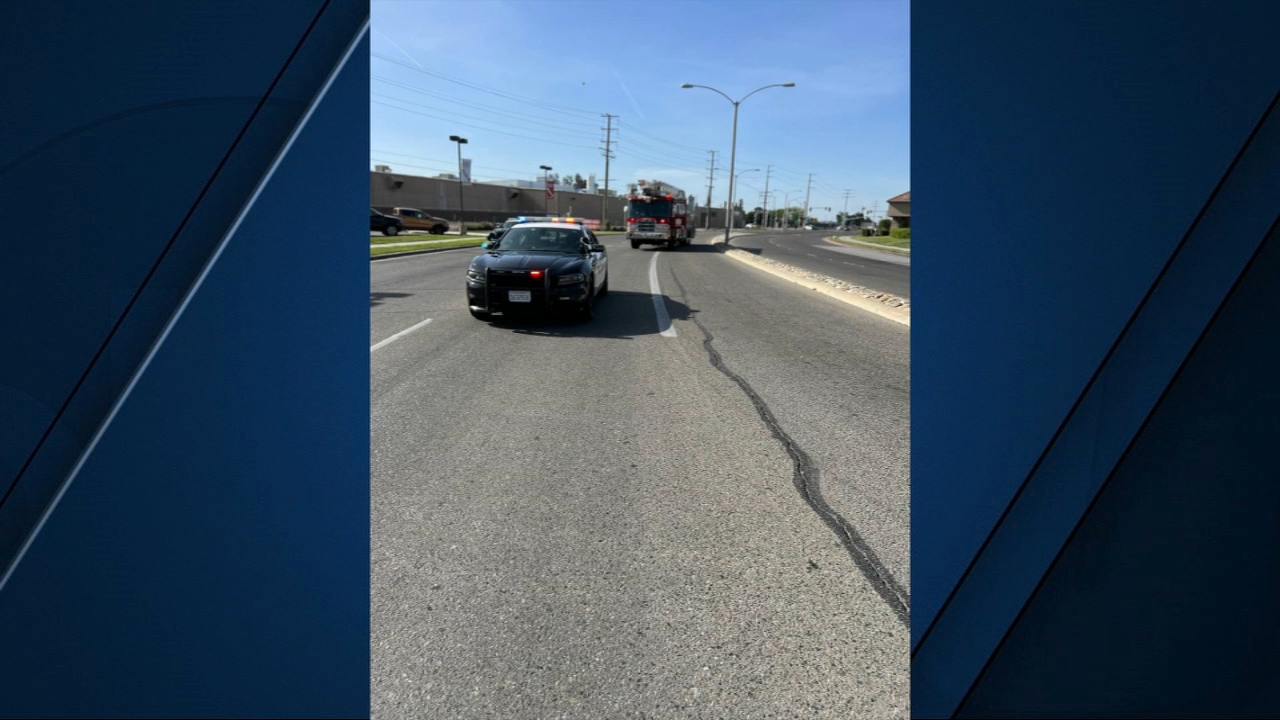 Motorcyclist killed in crash in Visalia, police say
