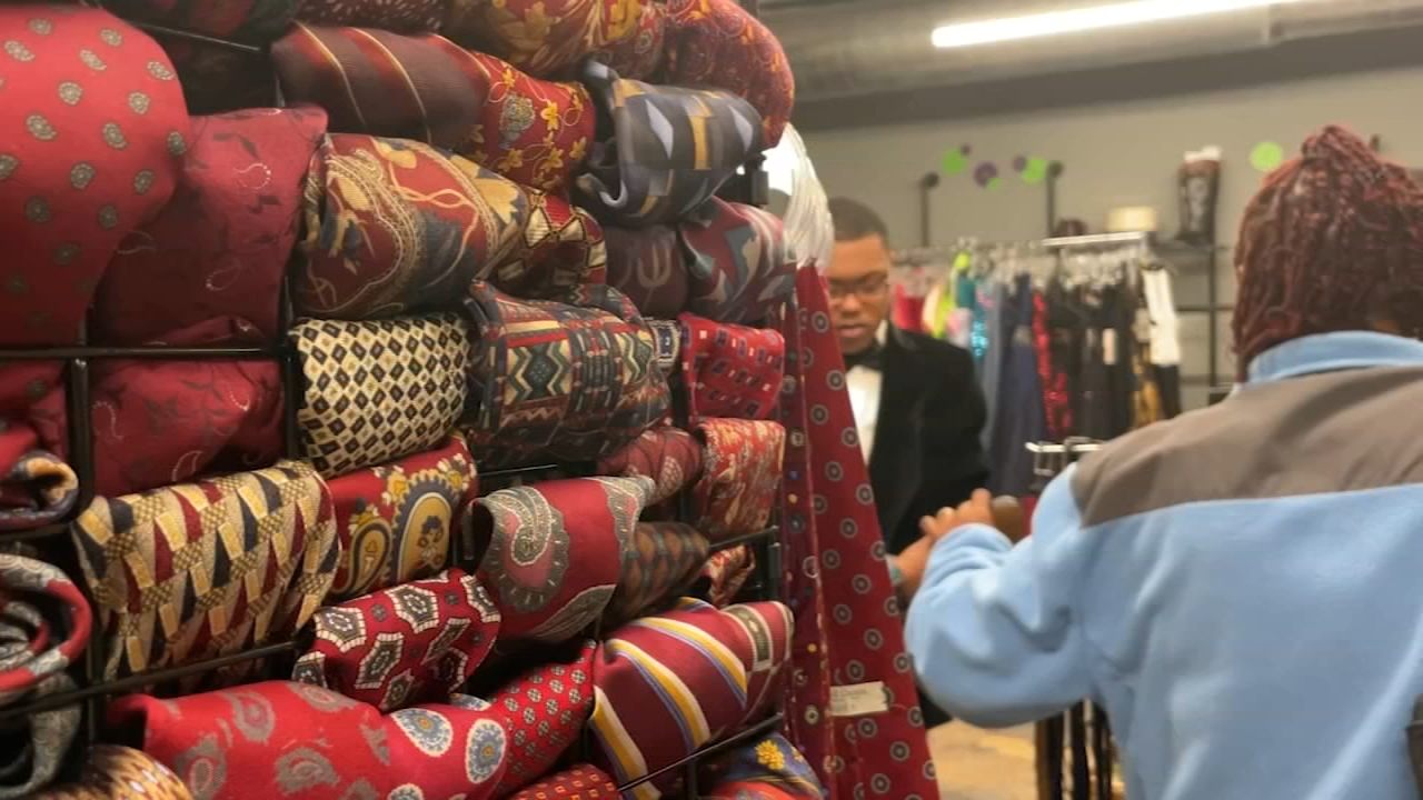 Prom giveaway caters to all kids in the Philadelphia area. Here's how to schedule an appointment - 6abc Philadelphia Prom giveaway caters to all kids in the Philadelphia area. Here's how to schedule an appointment - 6abc Philadelphia