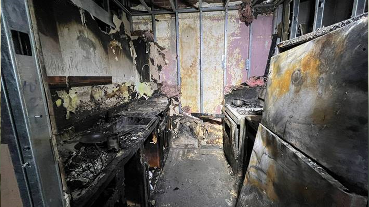 Fire that killed mom, 2 daughters in Brooklyn started in kitchen, said FDNY Marshals