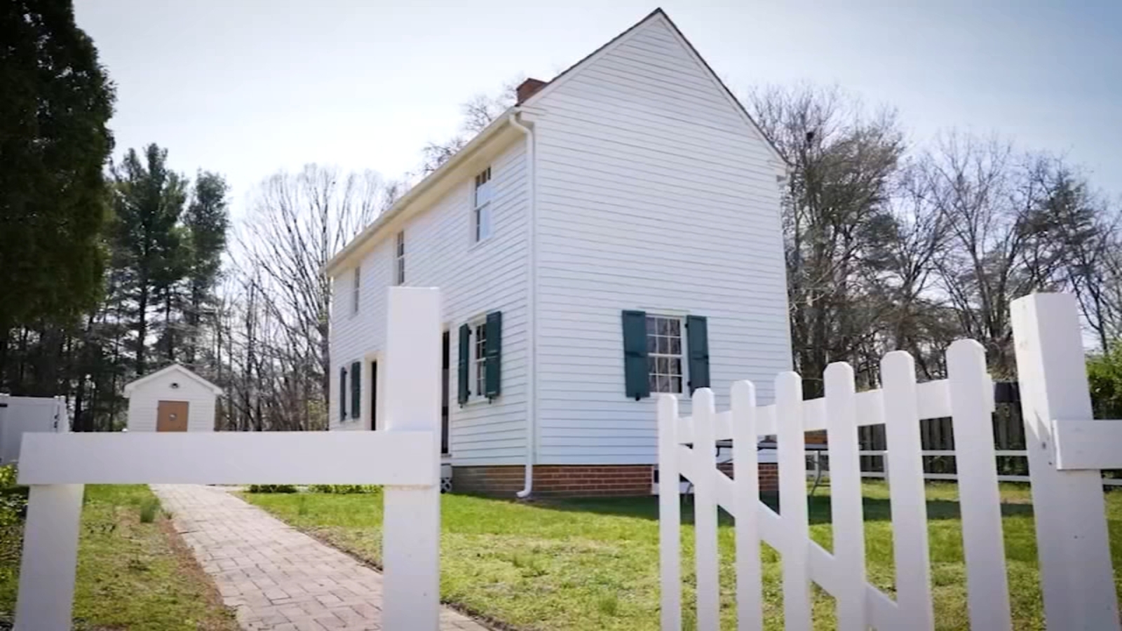 The Peter Mott House in Lawnside, Camden County, New Jersey serves as monument of African