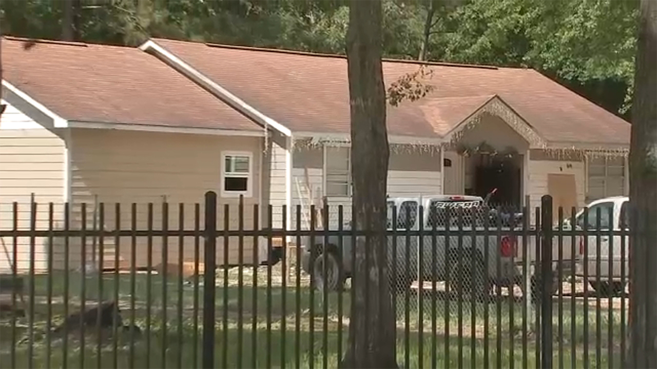 Prayer vigil to be held for 5 victims shot to death in Cleveland, TX