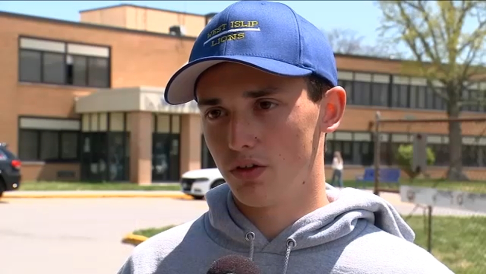 West Islip teen running for School Board