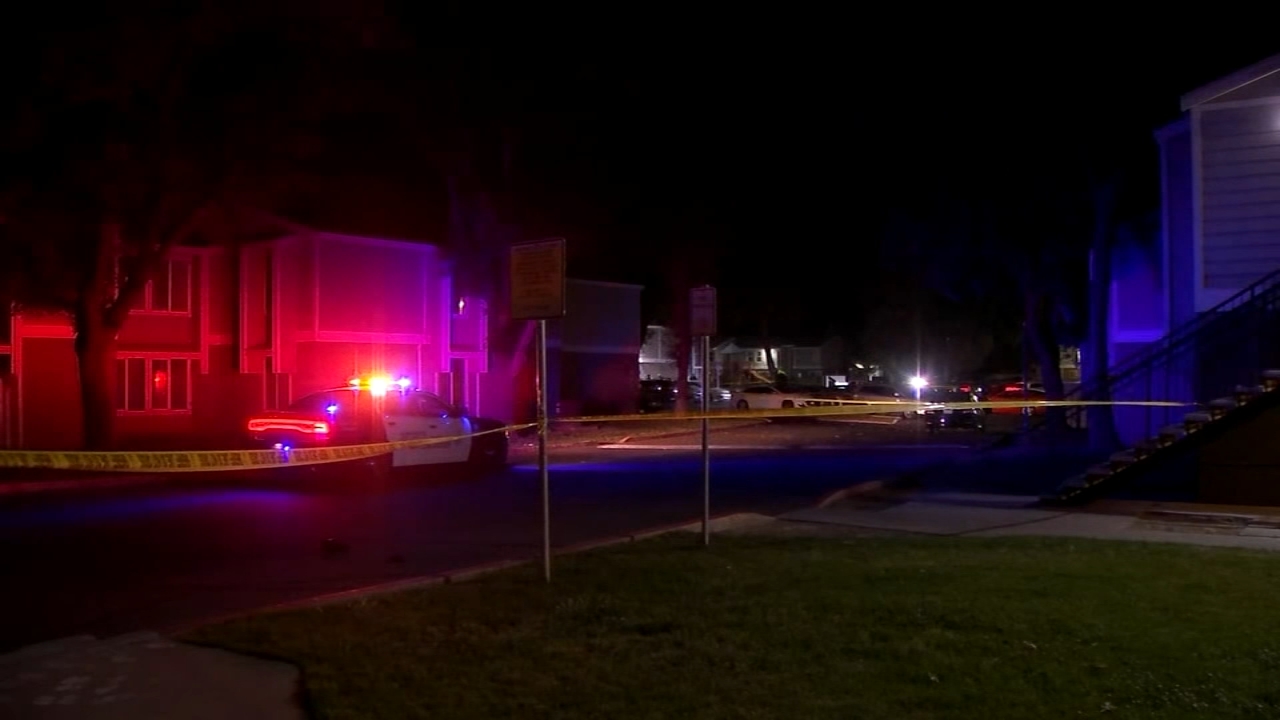 3 people shot at apartment complex in Hanford, police say