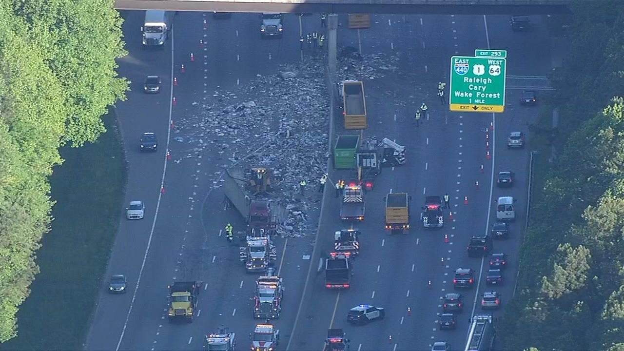 Driver ticketed for I-40 crash that littered road with trash