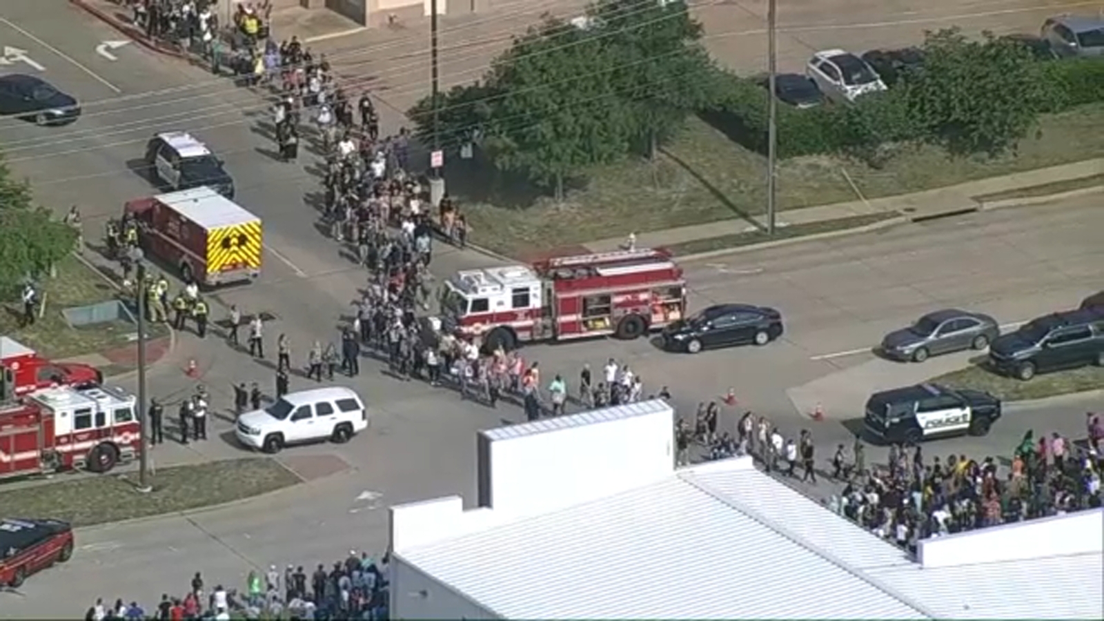 Allen, Texas shooting today: Outlet mall shooting suspect believed dead; police search for '2nd gunman' at Allen Premium Outlets - Vimarsana News