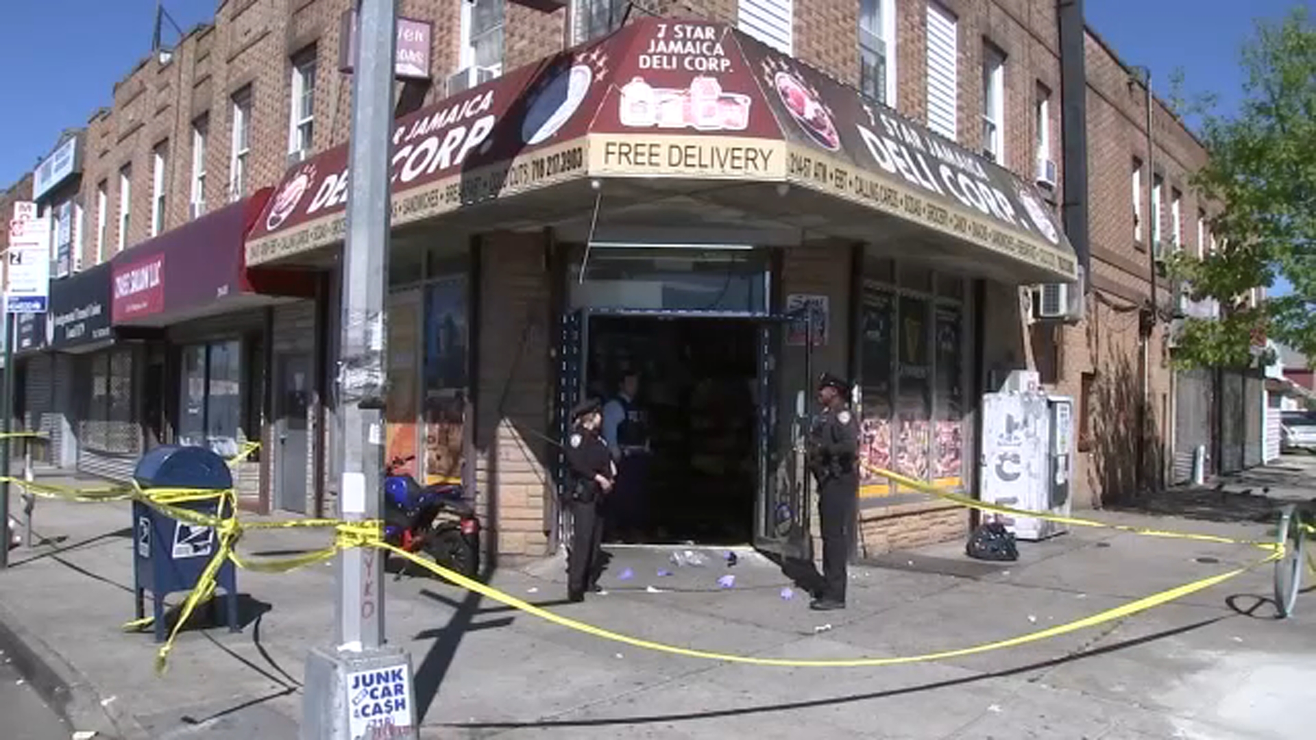 Man fatally stabbed inside Queens Village deli