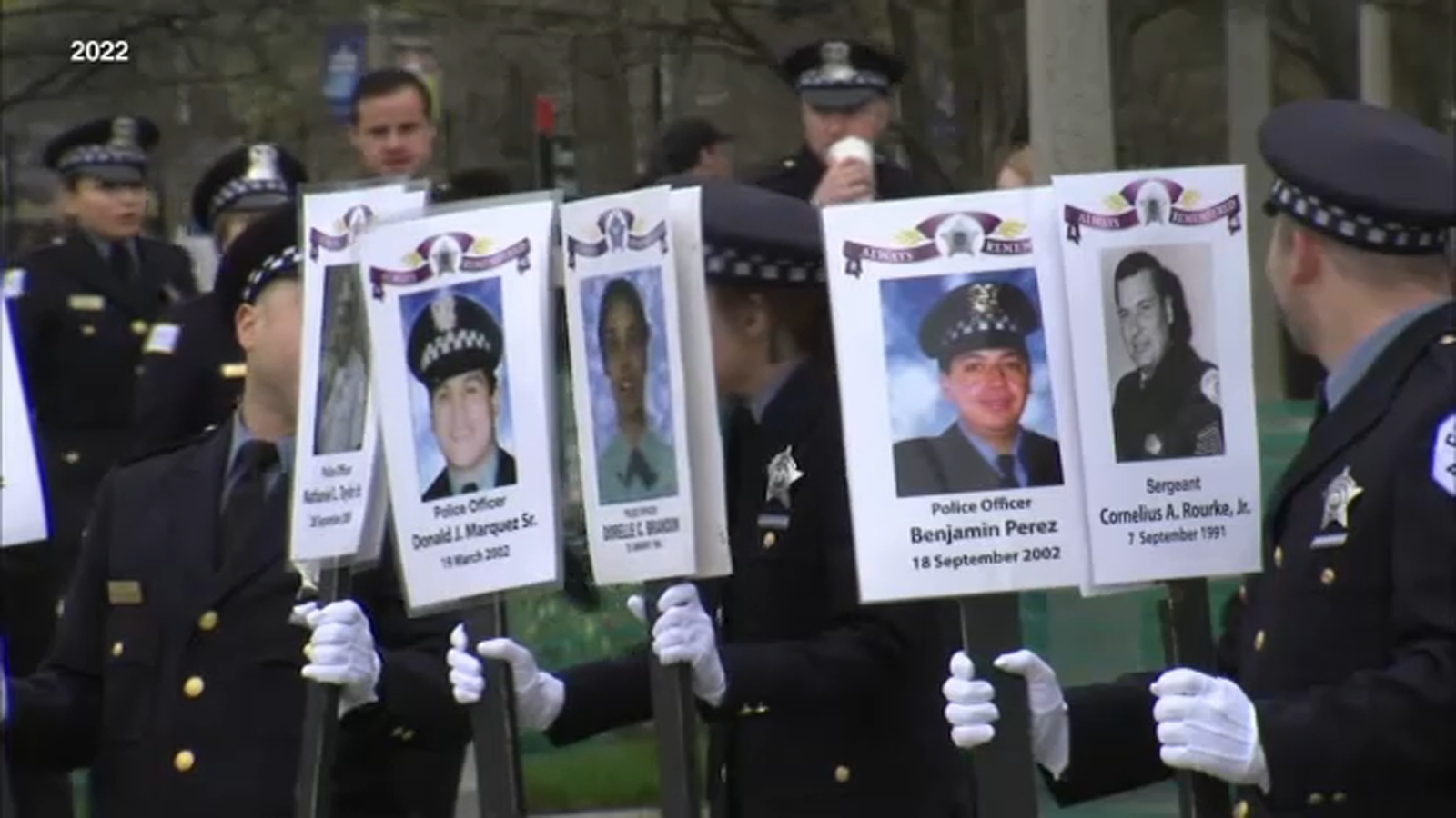 Saint Jude League holding march for fallen Chicago Police Department officers families Saint Jude League holding march for fallen Chicago Police Department officers families