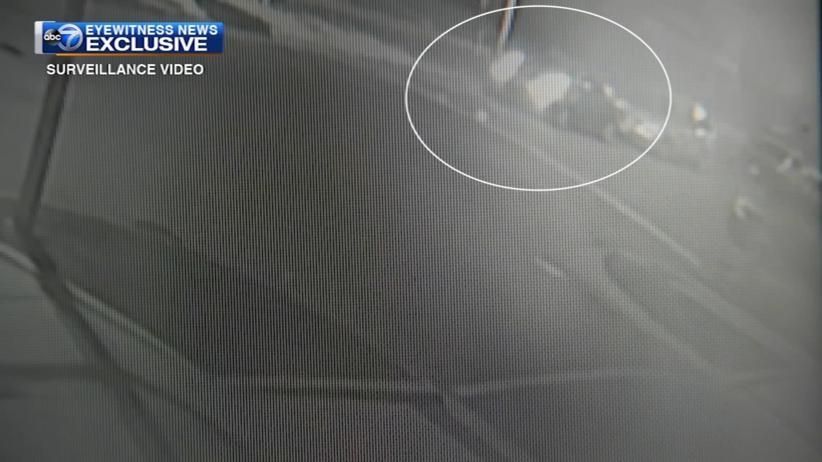 Moments before Chicago police officer killed caught on camera; 4 in ...