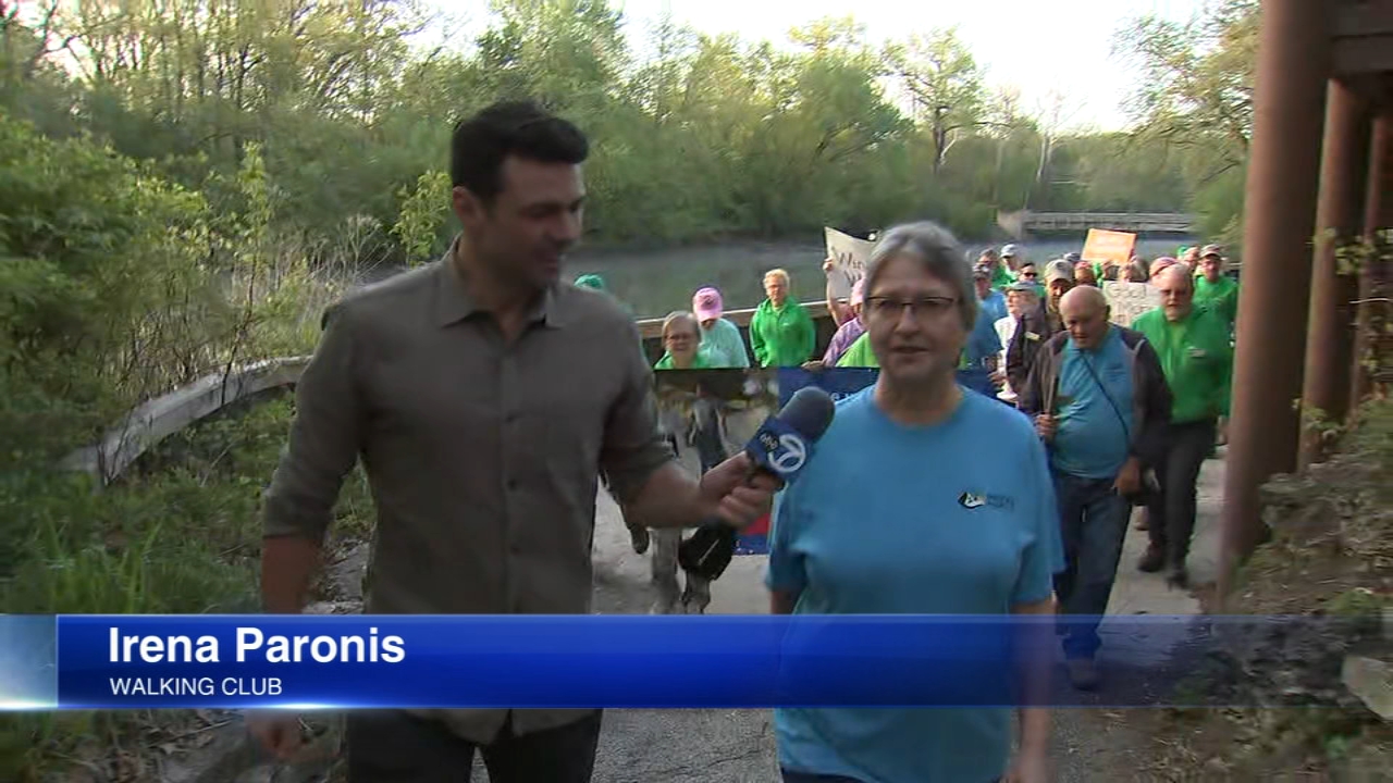 Windy City Walkers take part in 'Walk with GMA'