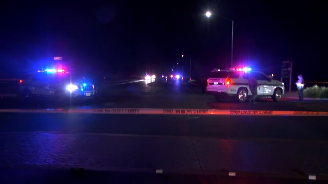 Man found with gunshot wound in car in Kerman, deputies say