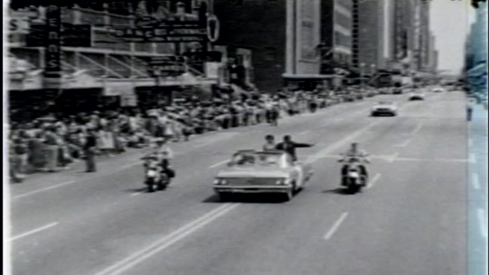 Mercury astronauts honored in July 4th parade in Houston in 1962
