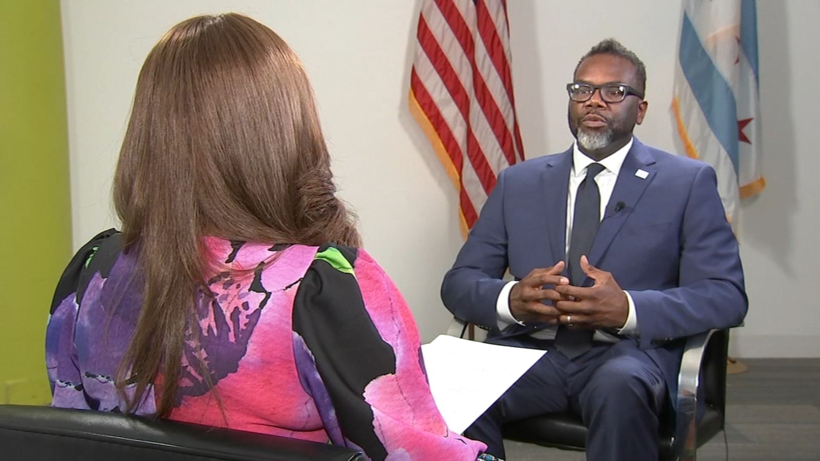 Mayor-elect Brandon Johnson sits down one-on-one with ABC7's Cheryl Burton - Vimarsana News