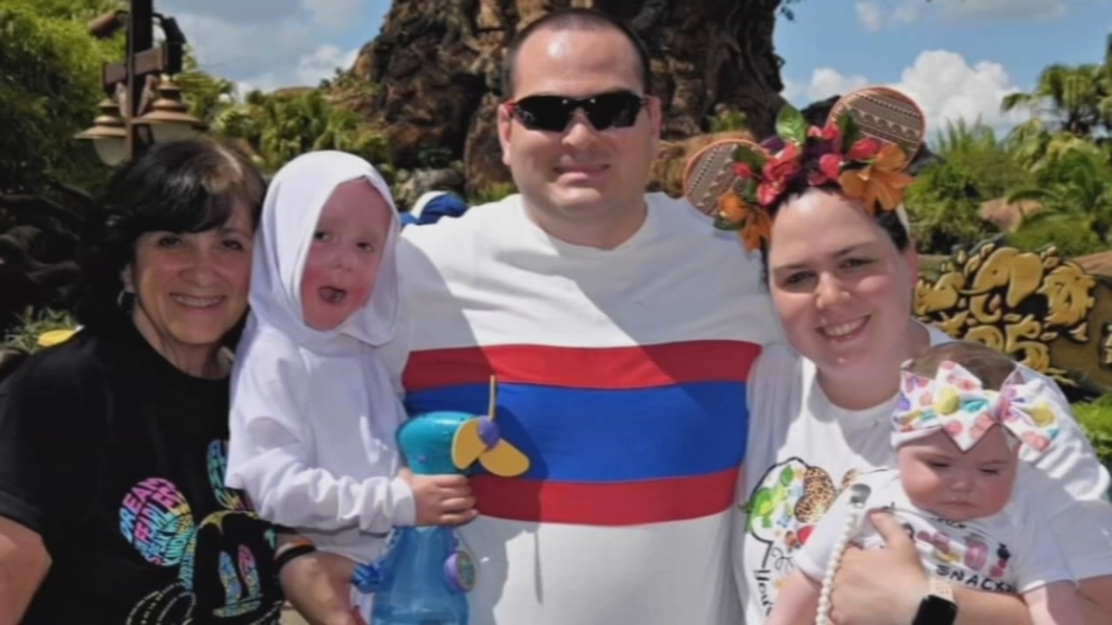 Be Kind: 2 local companies team up, send family on trip to Walt Disney World - Vimarsana News