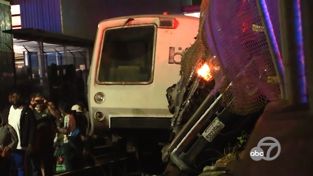BART train collides with truck in Oakland, several injuries reported