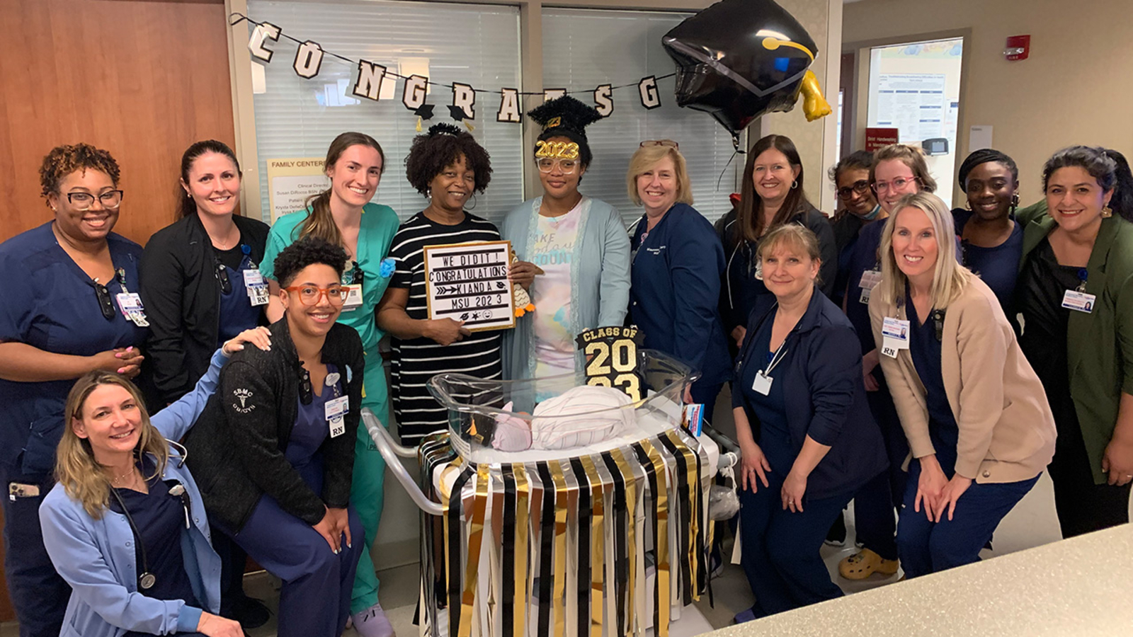 Montclair State University student misses graduation to give birth, maternity staff throw impromptu graduation ceremony - Vimarsana News