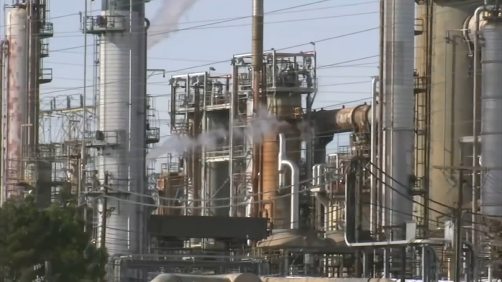 EXCLUSIVE: FBI to investigate Martinez Refinery chemical release