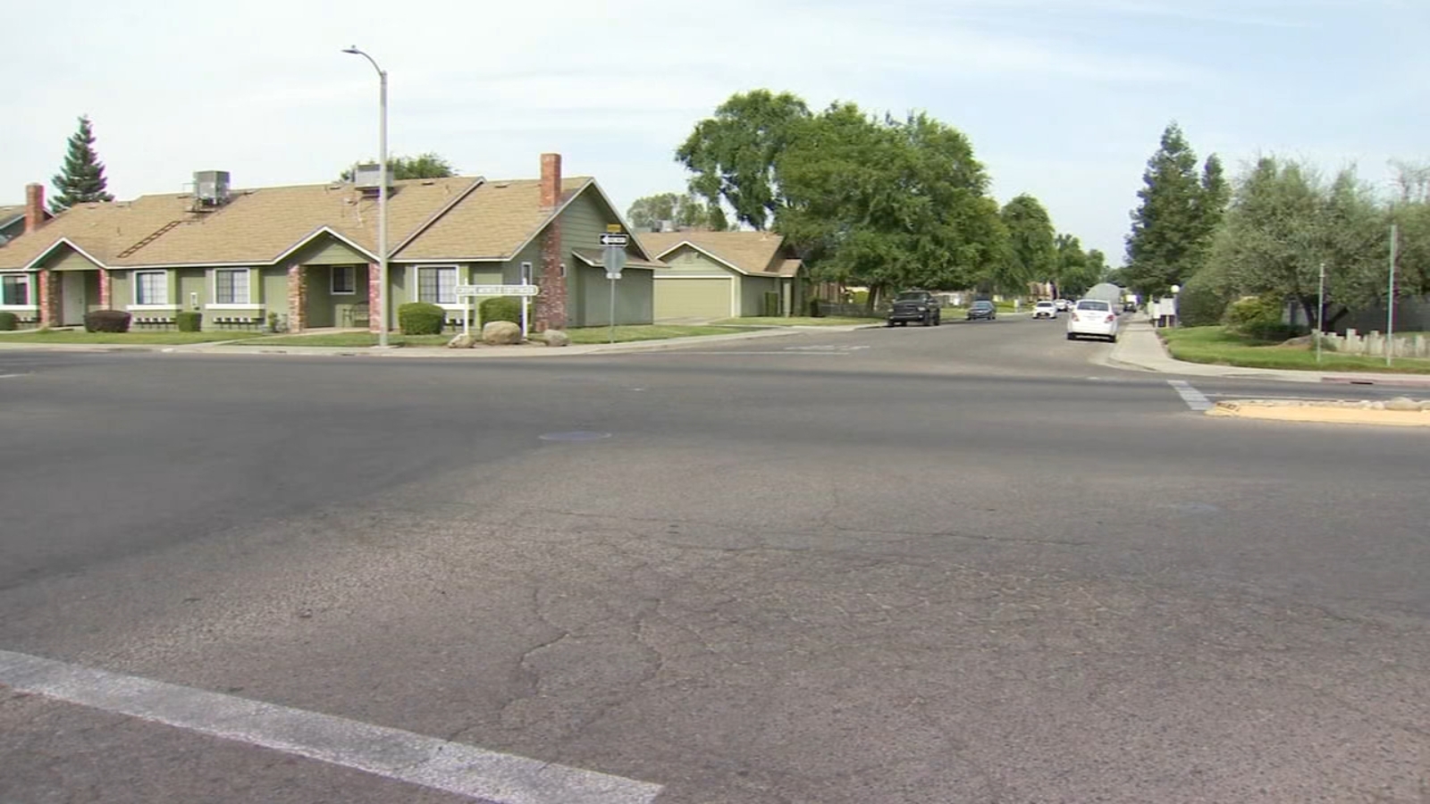 Man shot to death in car near Visalia apartment complex - ABC30 Fresno