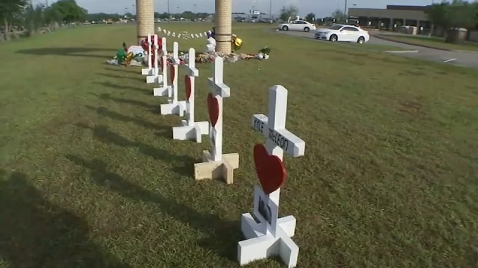 Santa Fe families meet with DA about evidence to be released 5 years after deadly mass shooting