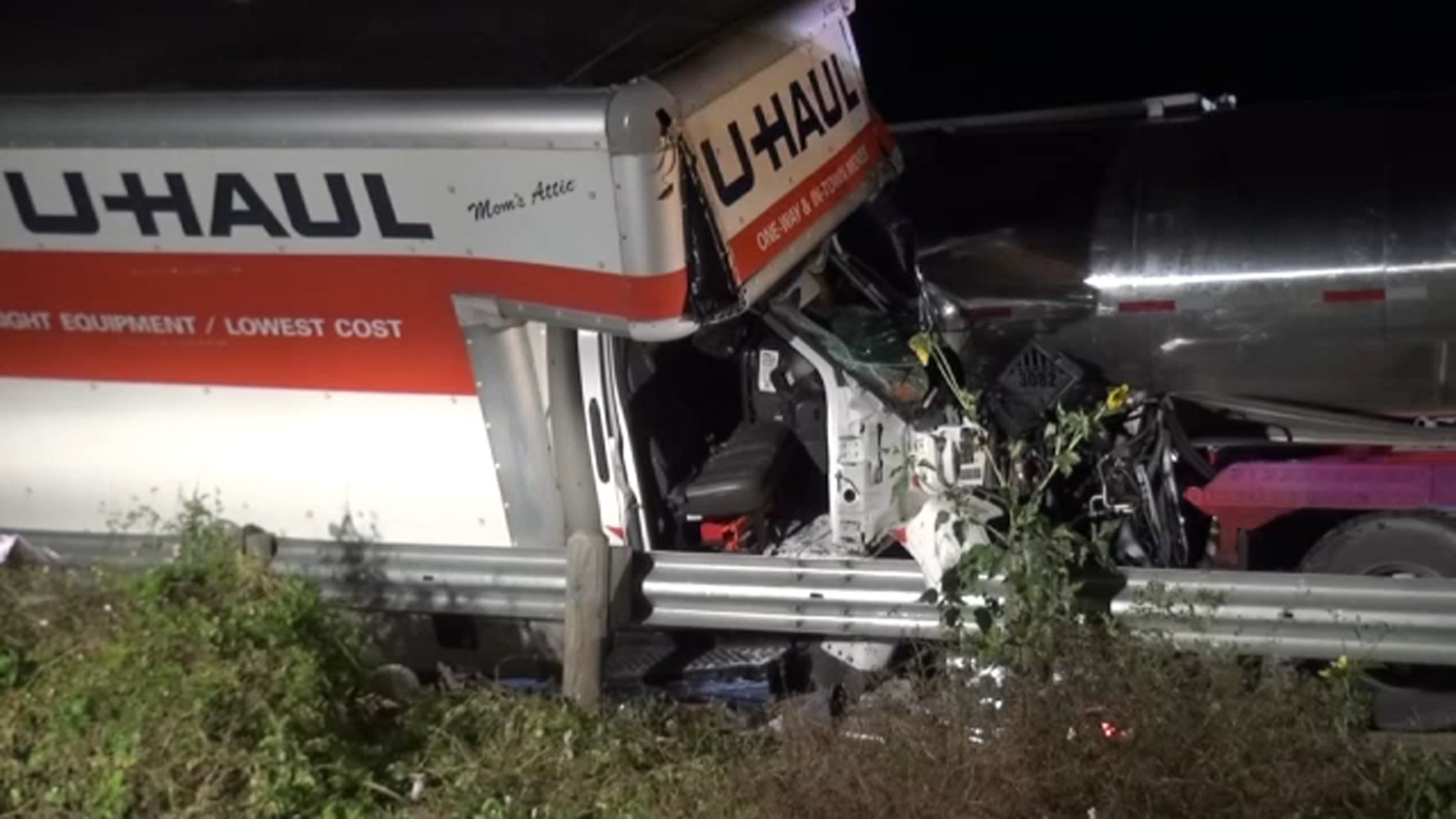 Houston traffic: All northbound lanes of I-45 North Freeway closed after U-Haul slams into tanker truck at West Gulf Bank - Vimarsana News