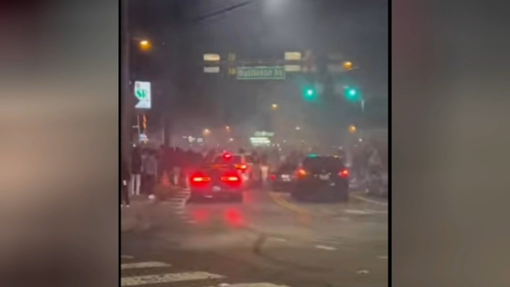 Large group of drivers cause chaos in several parts of the city