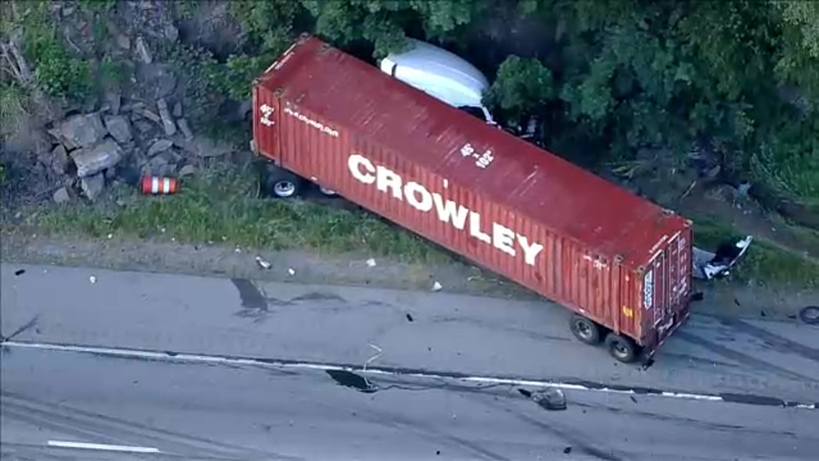 Blue Route multi-vehicle crash shuts down northbound lanes in Lower Merion Township, Pennsylvania - Vimarsana News