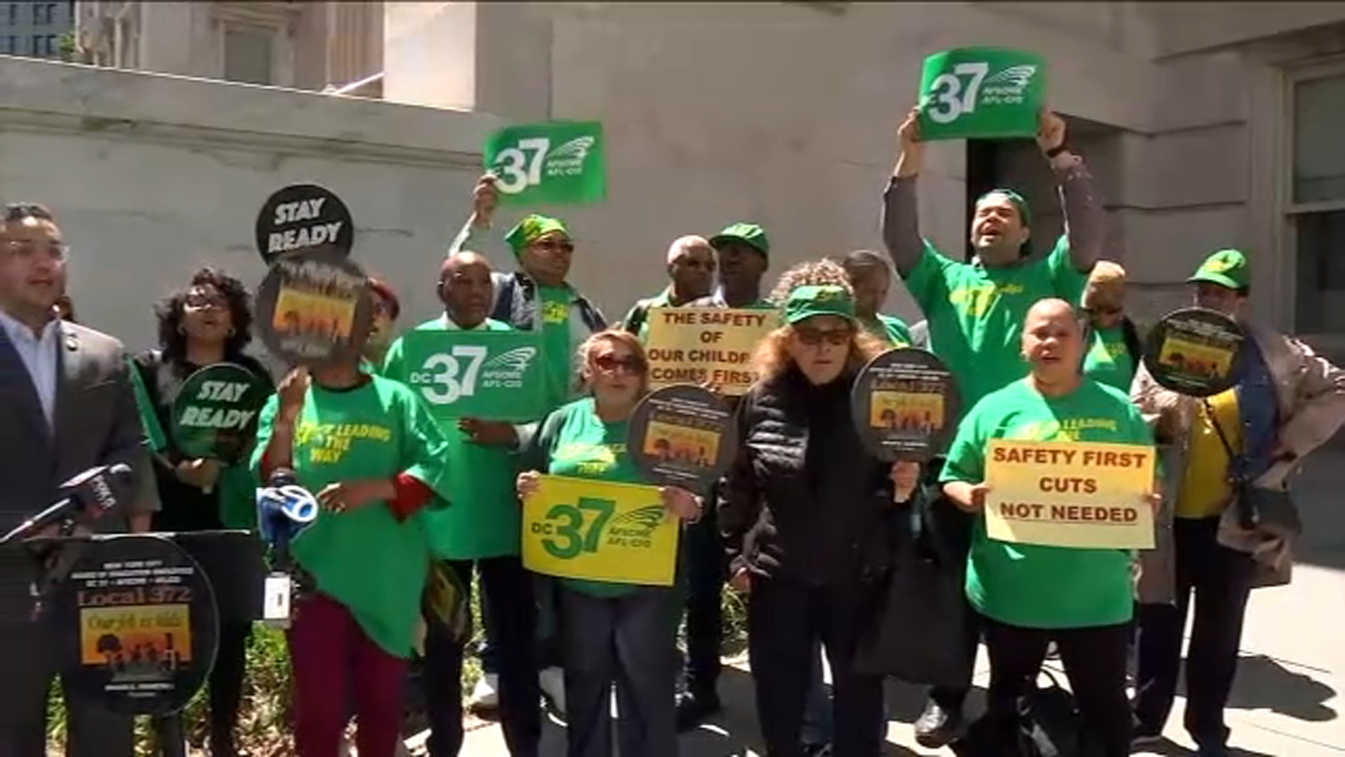 NYC school crossing guards rally to protest hundreds of cuts