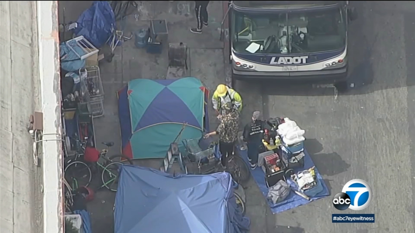 Large homeless encampment in Hollywood near The Fonda Theatre being cleared out - Vimarsana News