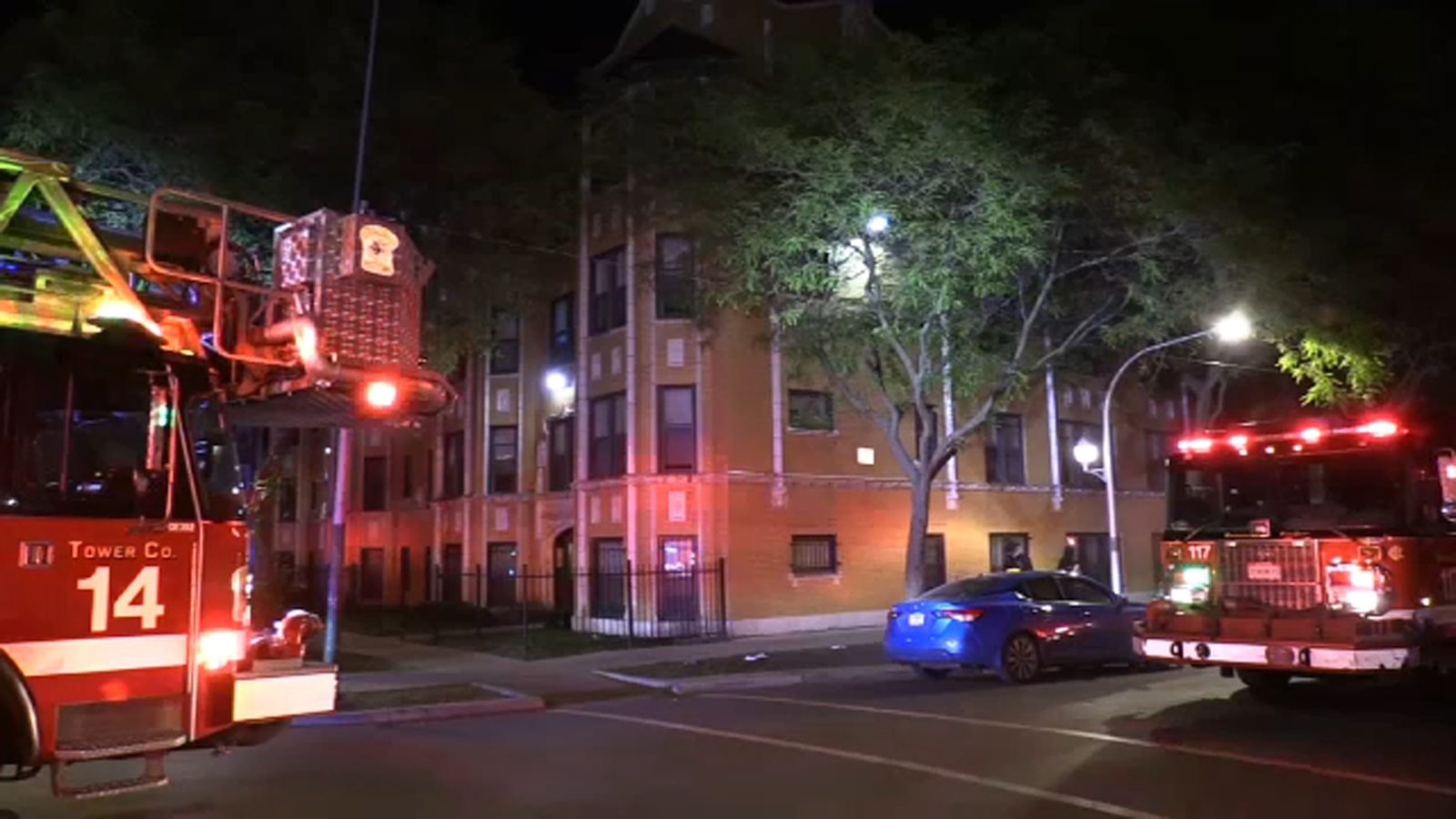 Chicago police: Woman with gunshot wound dies after being pulled from ...